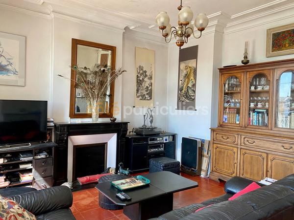 Vente
                Appartement121,86 m² - 5 Pièces -
                    CHALON SUR SAONE (71100)