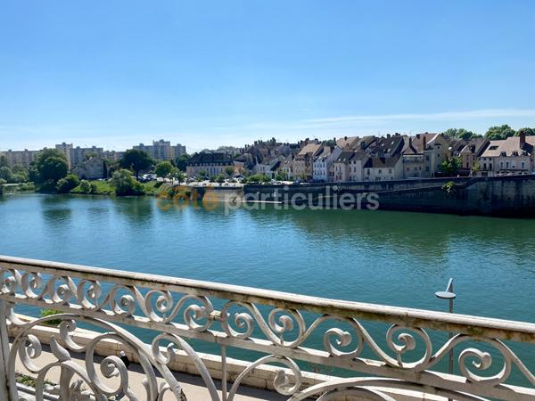 Vente
                Appartement121,86 m² - 5 Pièces -
                    CHALON SUR SAONE (71100)