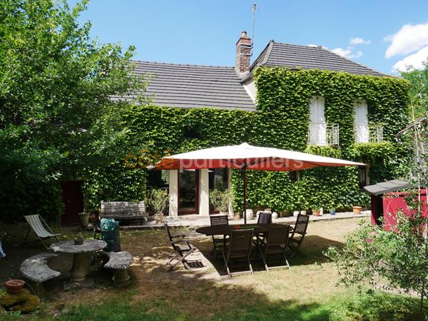 Vente
                Appartement121,86 m² - 5 Pièces -
                    CHALON SUR SAONE (71100)
