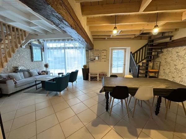 Maison à vendre à Montrichard-Val-de-Cher dans le Loir-et-Cher (41400), ref : 12101/1318
