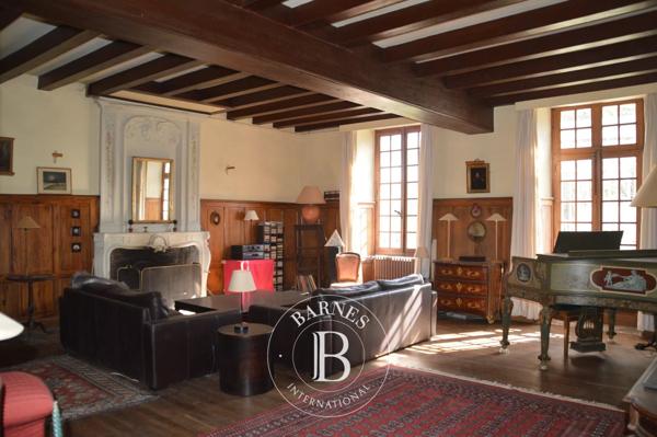Fontenay-le-Comte, Manoir 6 Chambres -  500 m² à vendre