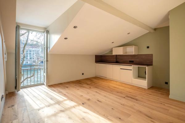 Lyon 1er – Quai Saint-Vincent – Appartement de 67,97 m² - 2 chambres
