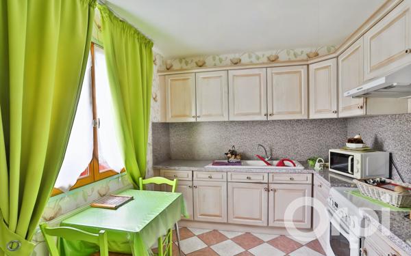 Maison à vendre    5 pièces • 121,40 m2 Gournay-en-Bray