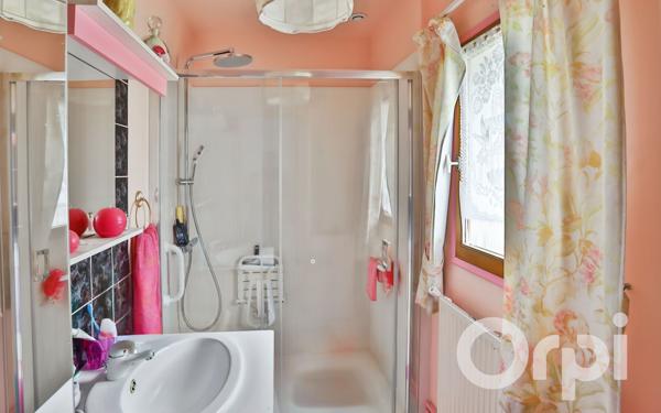 Maison à vendre    5 pièces • 121,40 m2 Gournay-en-Bray