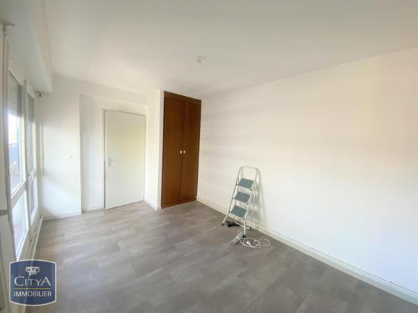 Appartement à louer 2 pièces 49.1m² Nancy (54000)