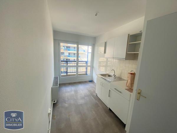 Appartement à louer 2 pièces 49.1m² Nancy (54000)