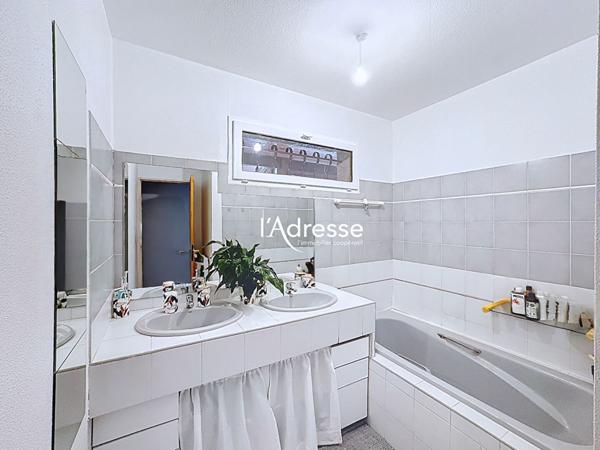 l'Adresse Immobilier - Cornebarrieu - Maison T6 de 140m² avec véranda et garage