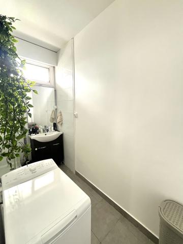 Appartement
         1 pièce
        - 28 m² Exclusivité 235 000 € *