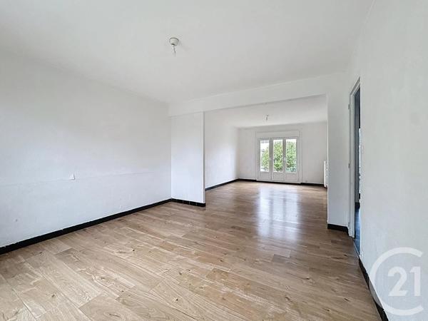 Maison à vendre  5 pièces - 108,17 m 2   GUILERS  - 29