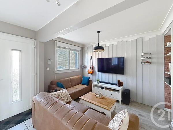 Maison à vendre  5 pièces - 108,17 m 2   GUILERS  - 29