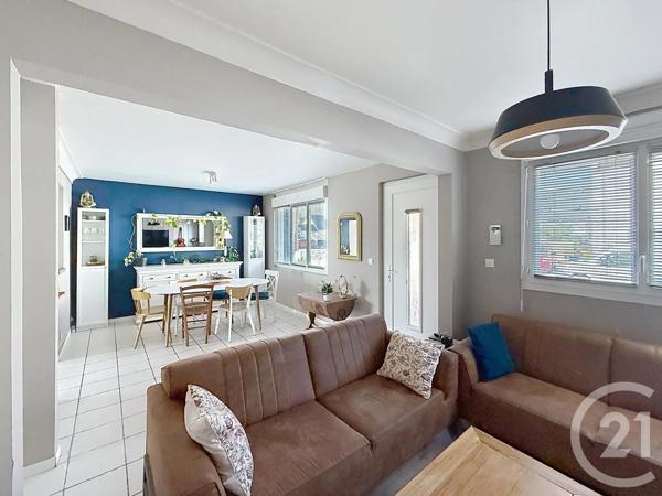 Maison à vendre  5 pièces - 108,17 m 2   GUILERS  - 29