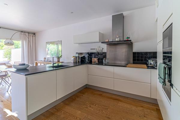 Maison 749 900 € Le Bouscat 6 p 130 m² DPE A