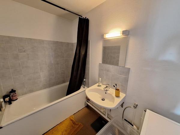 Appartement T2 à louer Guichen - 41 m² (réf : 559644)