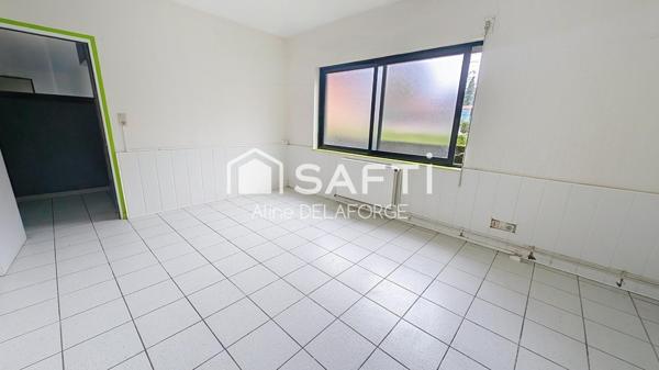 TINCQUES – Opportunité rare ! Grand bâtiment à réinventer