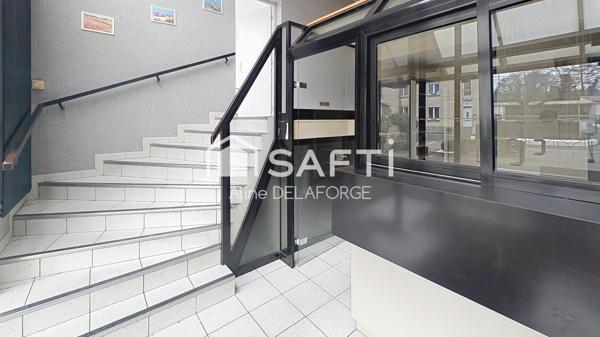 TINCQUES – Opportunité rare ! Grand bâtiment à réinventer