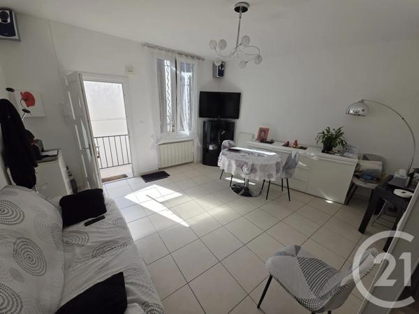 Immeuble à vendre  410 m 2   NIMES  - 30