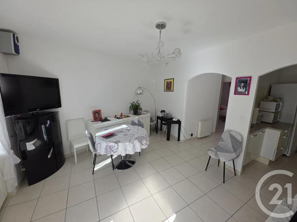 Immeuble à vendre  410 m 2   NIMES  - 30