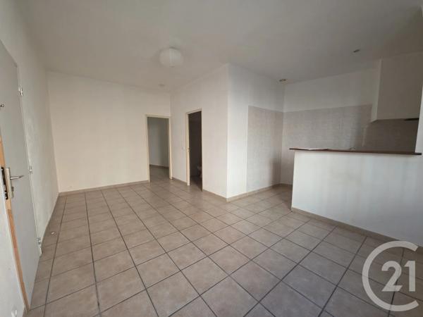 Immeuble à vendre  410 m 2   NIMES  - 30