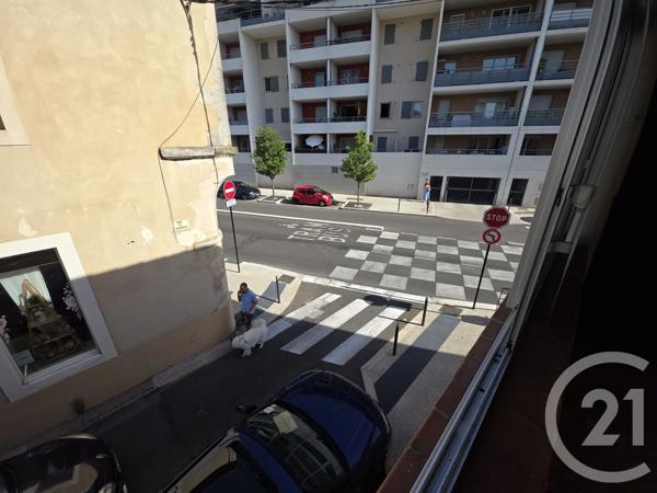 Immeuble à vendre  410 m 2   NIMES  - 30