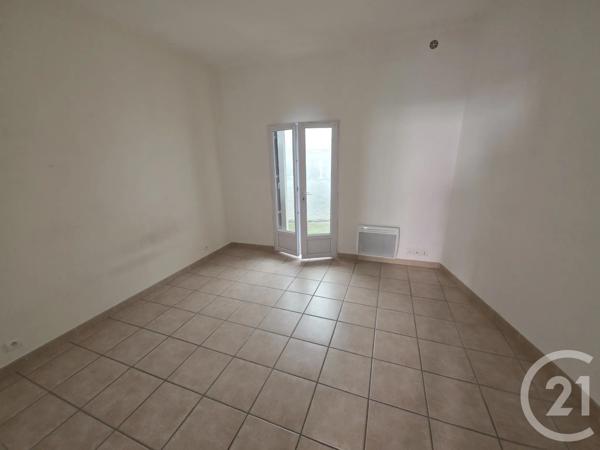 Immeuble à vendre  410 m 2   NIMES  - 30