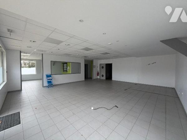 Local Commercial entre Bricquebec et Barneville-Carteret