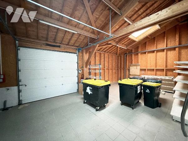 Local Commercial entre Bricquebec et Barneville-Carteret