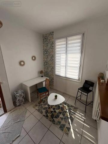 Location - Appartement Tours 37000 1 pièce 25 m 2