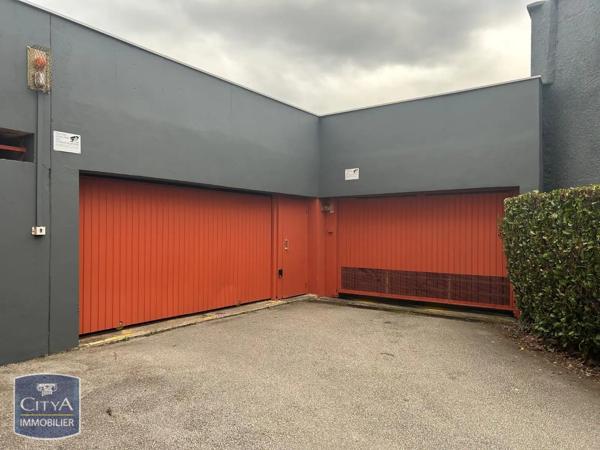 Parking à louer Saint-Étienne (42100)