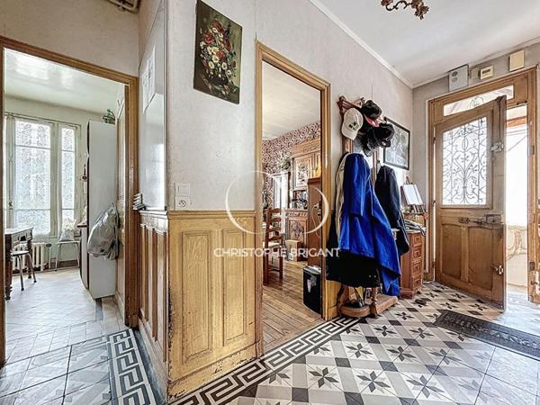 Maison Villejuif 5 pièce(s) 95 m2 Avec Garage de 45 m²