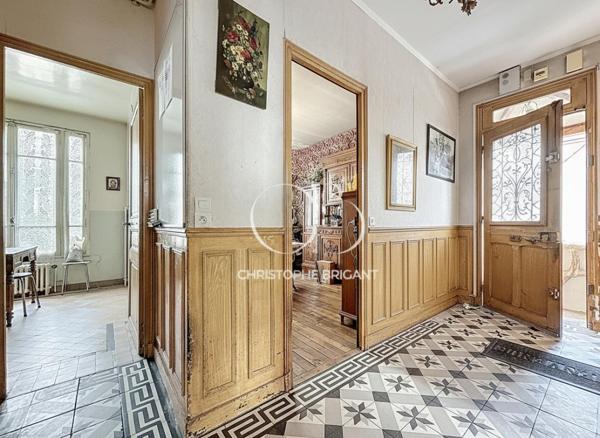 Maison Villejuif 5 pièce(s) 95 m2 Avec Garage de 45 m²