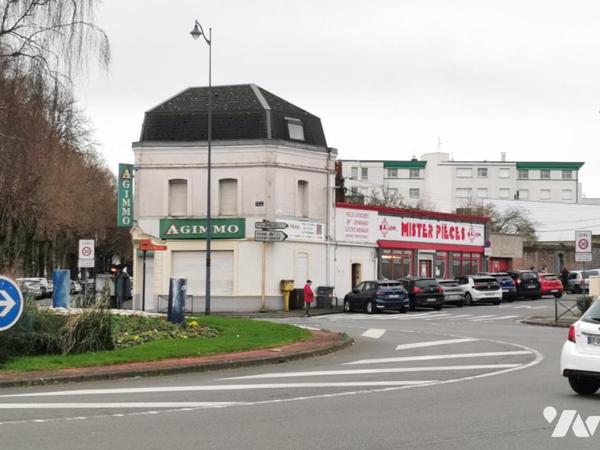 Arras, Bel Immeuble  de Rapport mixte (commerces et habitations) Emplacement de 1er ordre