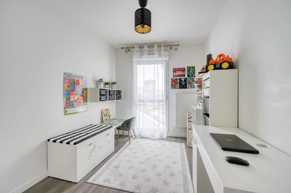 Appartement Nanterre 4 pièce(s) 81.54 m2