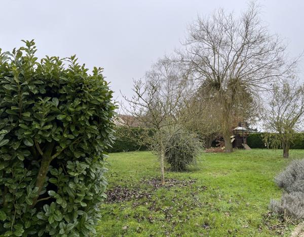 Étampes (91150) Terrain à vendre – 548 m² – façade 15 m environ