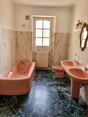 Maison bourgeoise de caractère à rénover - Proche Loire et Nantes