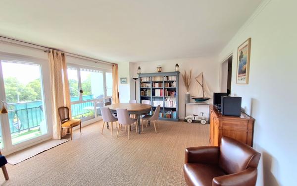 Appartement à louer    4 pièces • 96 m2 Mont-Saint-Aignan