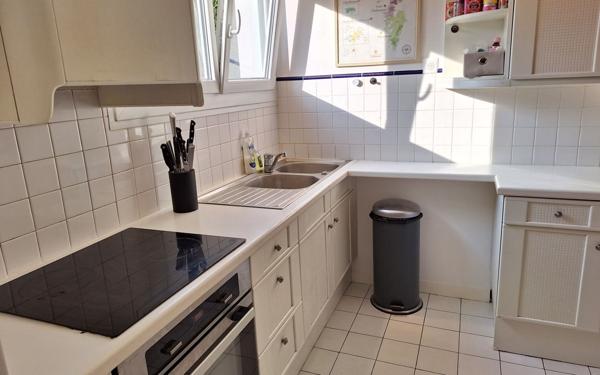 Appartement à louer    4 pièces • 96 m2 Mont-Saint-Aignan