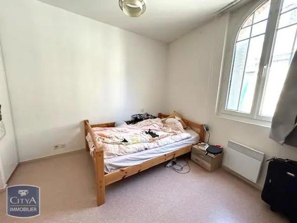 Appartement à louer 2 pièces 42.71m² Saint-Brieuc (22000)
