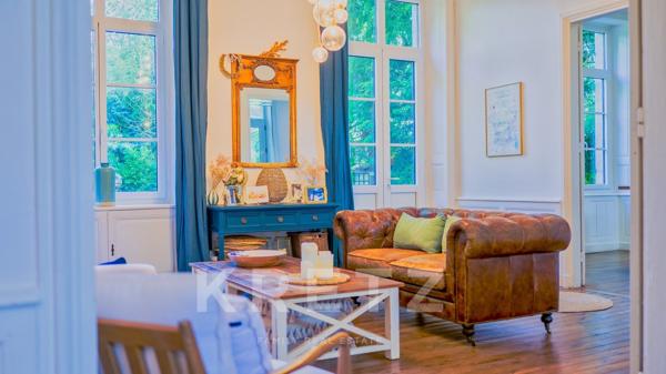 Dinan – Exceptionnelle Maison de Maître en pierre avec jardins et garage