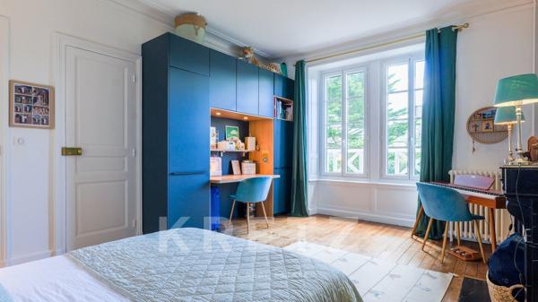 Dinan – Exceptionnelle Maison de Maître en pierre avec jardins et garage