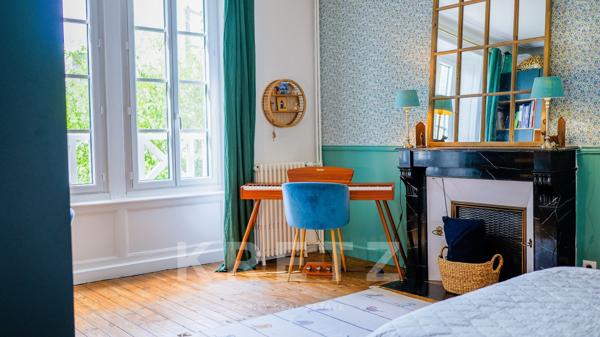 Dinan – Exceptionnelle Maison de Maître en pierre avec jardins et garage