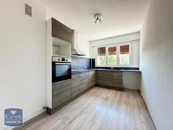 Appartement à louer 3 pièces 69.37m² Arras (62000)