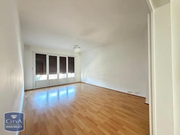 Appartement à louer 3 pièces 69.37m² Arras (62000)