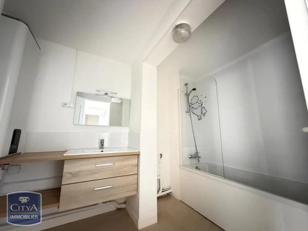 Appartement à louer 3 pièces 69.37m² Arras (62000)