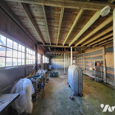 Maison d'habitation à vendre dans le centre de Châteauneuf du Faou, Finistère 29