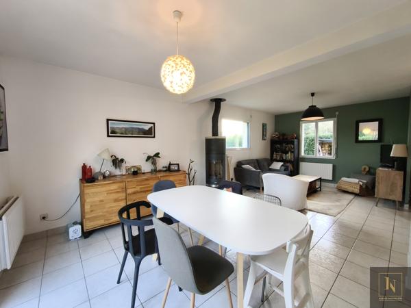 Maison 6 pièce(s) 4 chambre(s) 107 m²