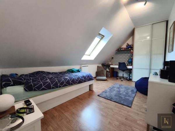 Maison 6 pièce(s) 4 chambre(s) 107 m²