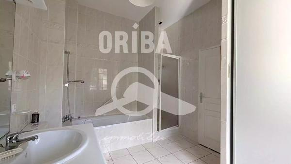 APPARTEMENT 140 m²  LA BAULE LES PINS