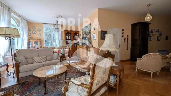 APPARTEMENT 140 m²  LA BAULE LES PINS