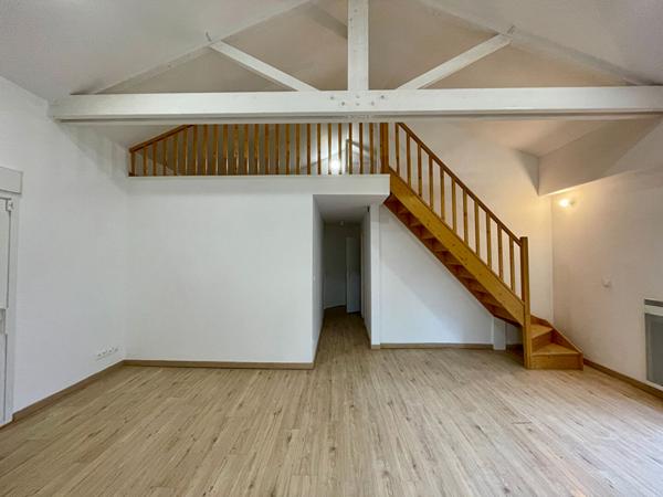 Maison à vendre à Harly - 3 chambres, très bon état