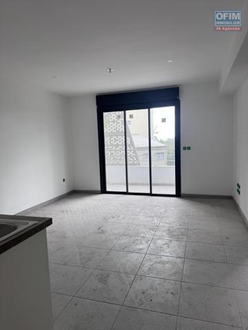 A louer bel appartement NEUF de type F2 sur la résidence ARTY à Sainte Clotilde LA BRETAGNE